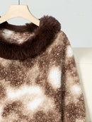 Furry Contrast Three-Quarter Poncho | Stylish & Cozy Women's Layer